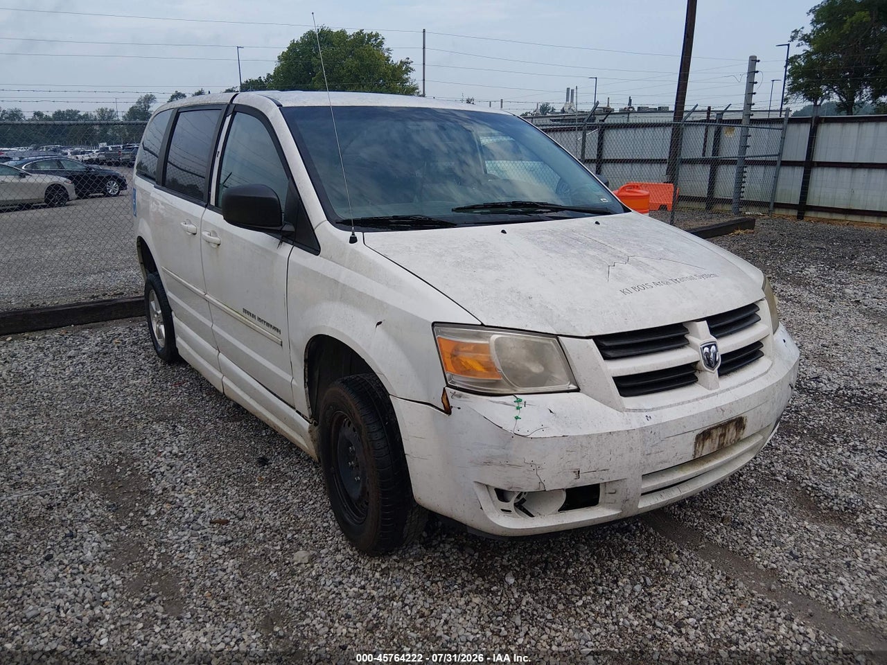 2D4RN4DE2AR****** · 2010 DODGE GRAND CARAVAN SE