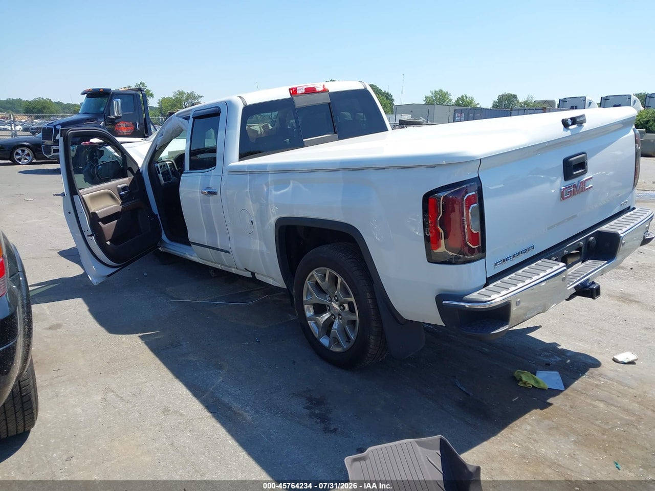 1GTR1NEC5HZ****** · 2017 GMC SIERRA 1500 SLT · 3/11