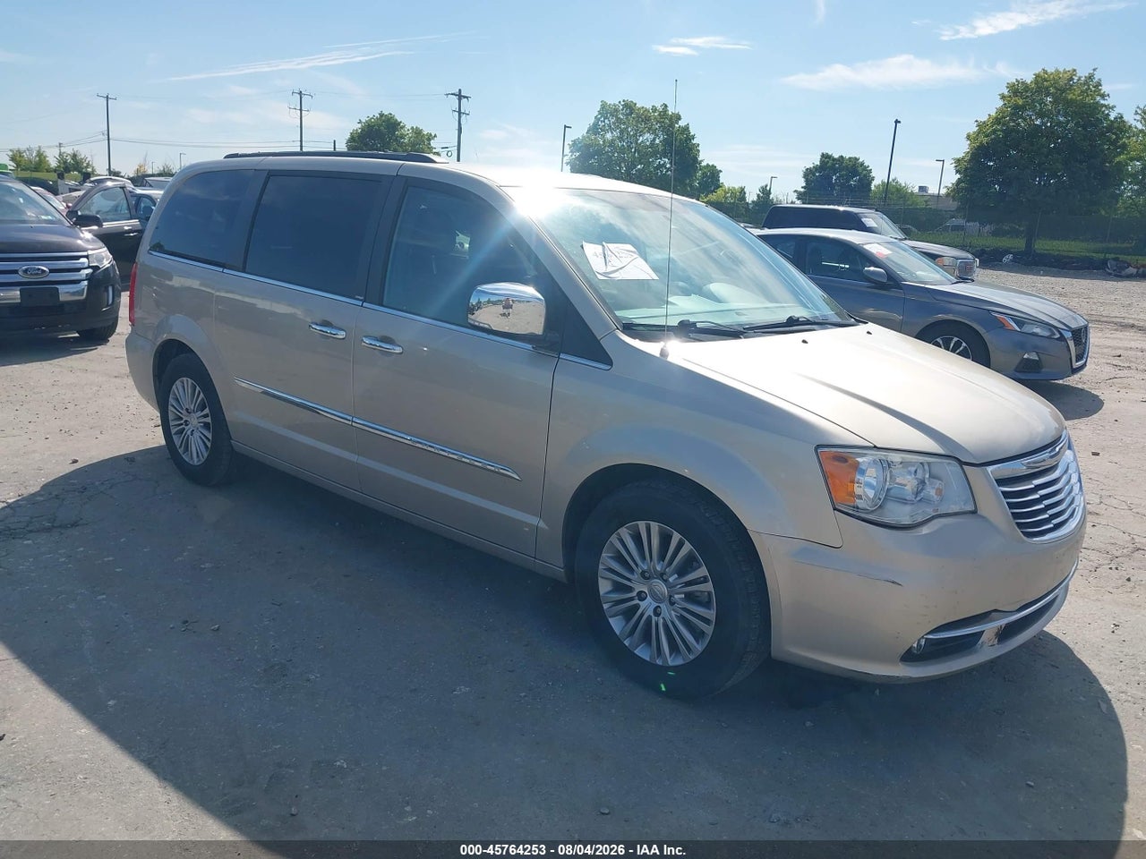 2C4RC1CG0ER****** · 2014 CHRYSLER TOWN &amp; COUNTRY TOURING-L