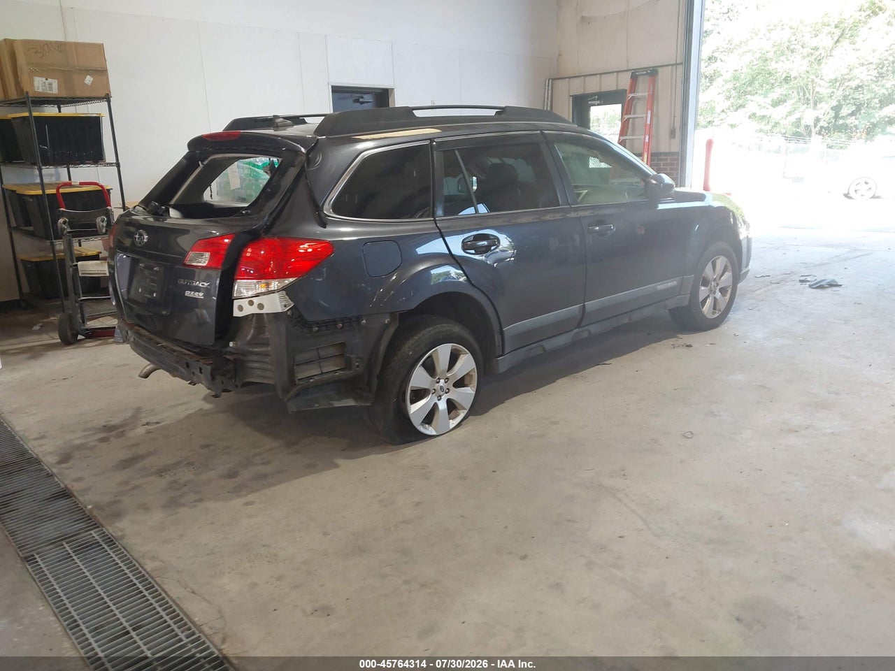 2012 SUBARU OUTBACK 2.5I LIMITED · 4/11