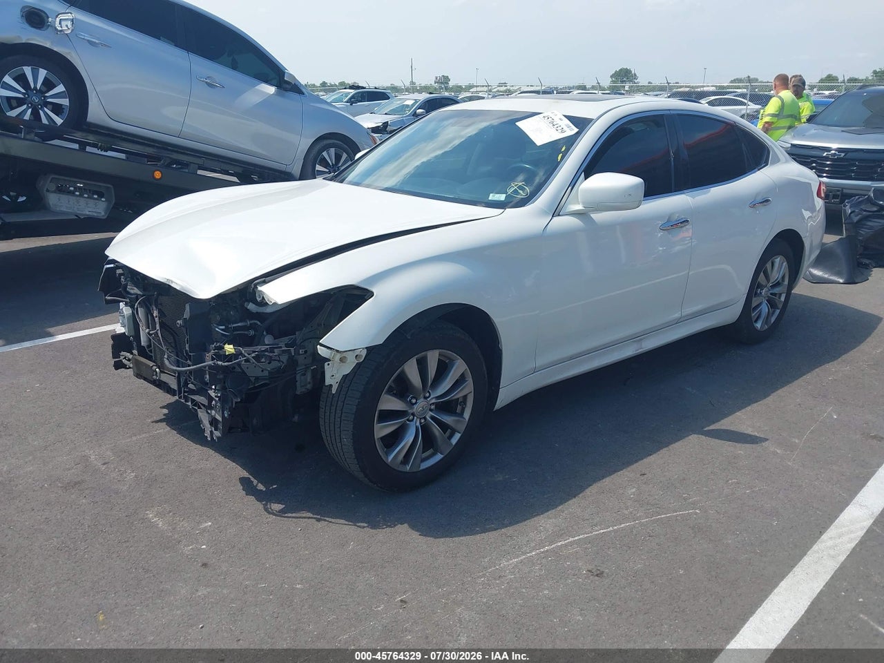 2013 INFINITI M37X · 2/11