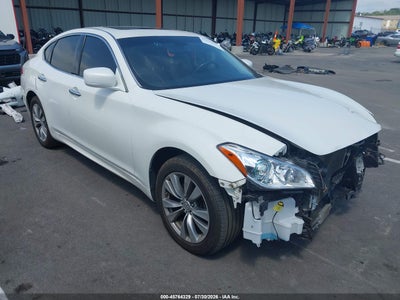 JN1BY1AR7DM****** · 2013 INFINITI M37X