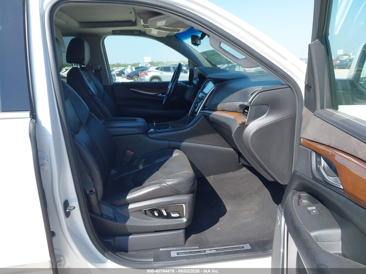 2018 CADILLAC ESCALADE ESV LUXURY · 5/11