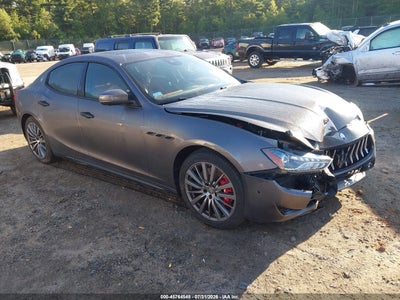 ZAM57YTA5K1****** · 2019 MASERATI GHIBLI S Q4