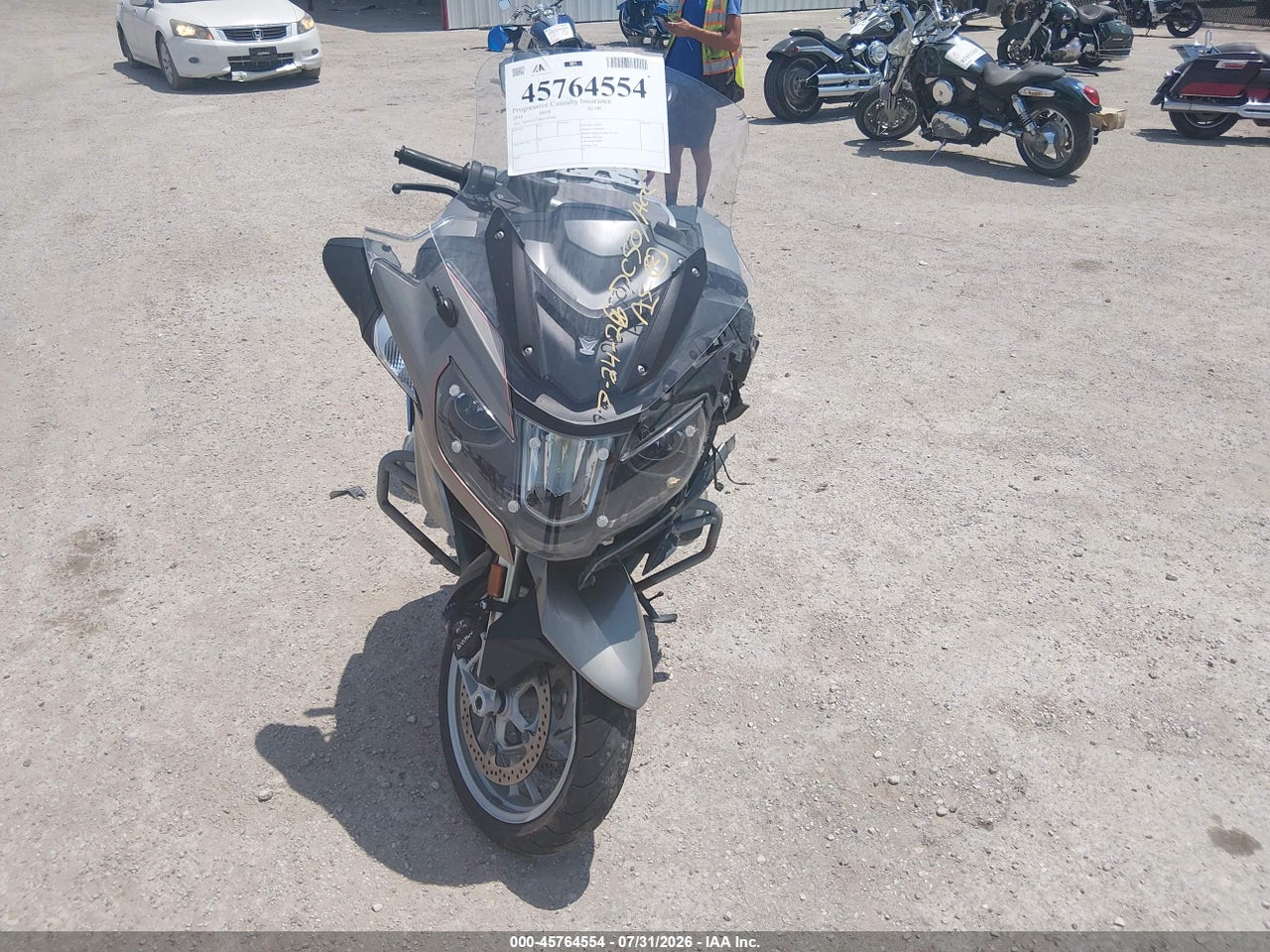 2016 BMW R1200 RT · 5/10