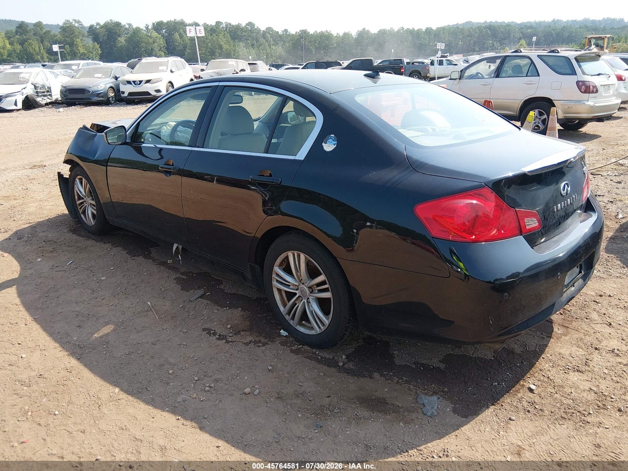 2013 INFINITI G37 JOURNEY · 3/11