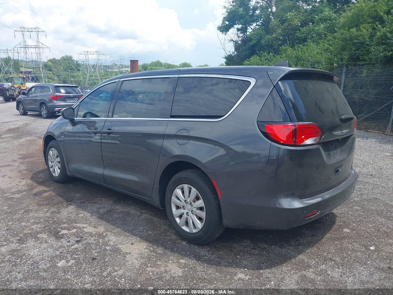2018 CHRYSLER PACIFICA L · 3/11