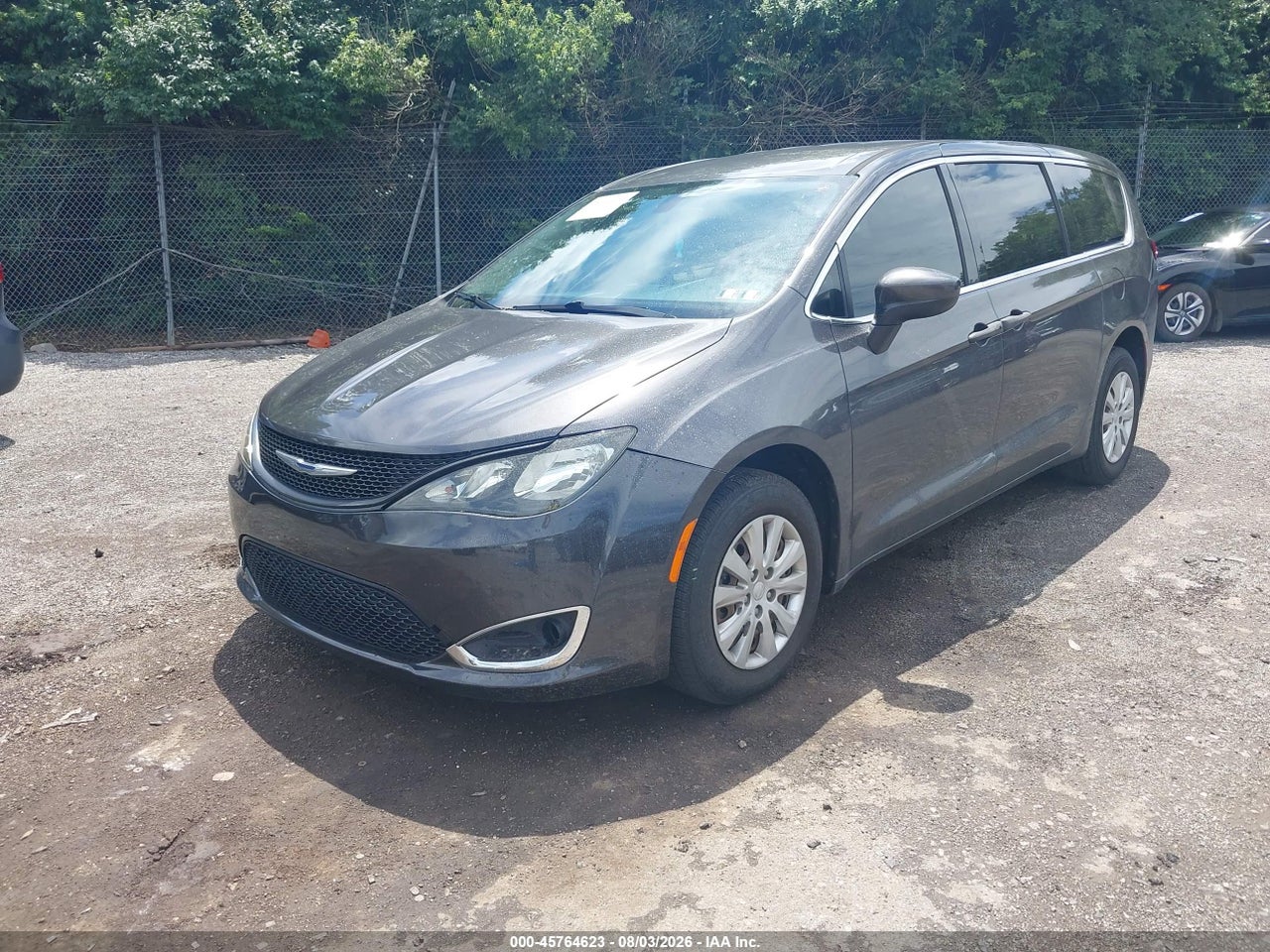 2018 CHRYSLER PACIFICA L · 2/11