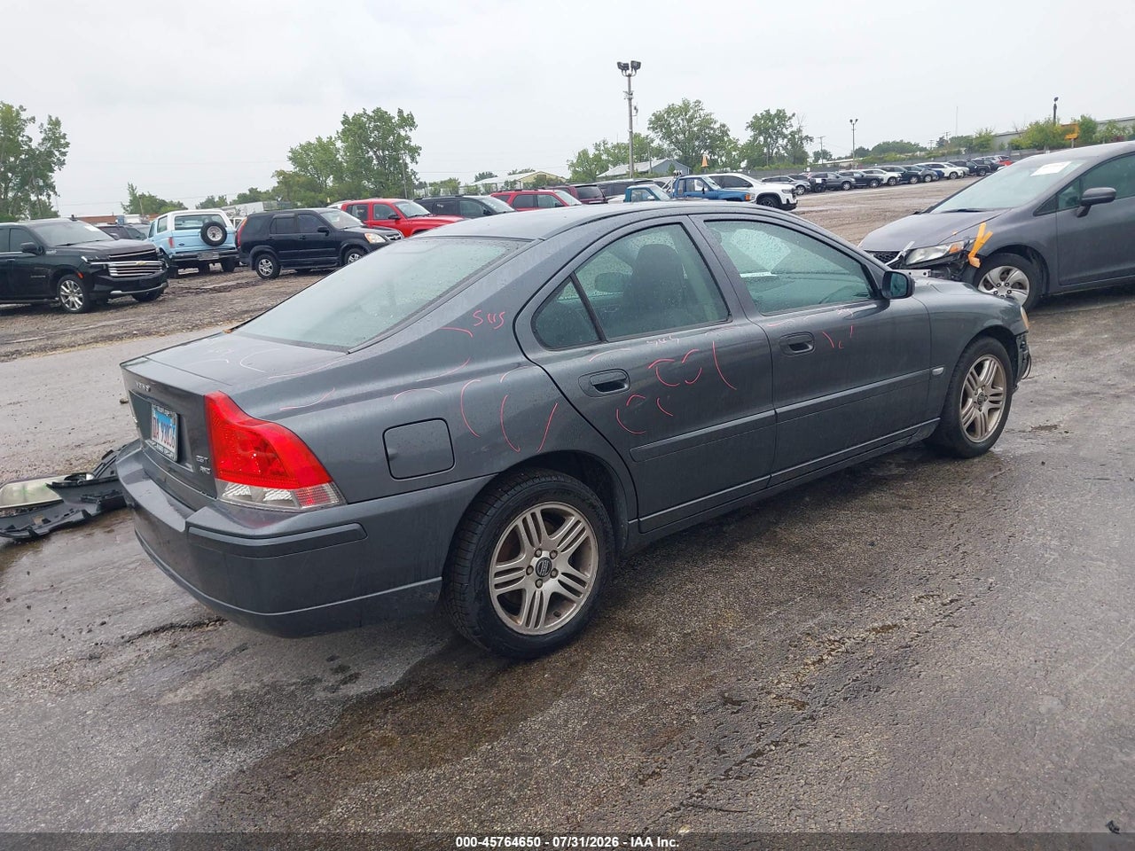 2005 VOLVO S60 2.5T A AWD/2.5T A AWD SR · 4/11