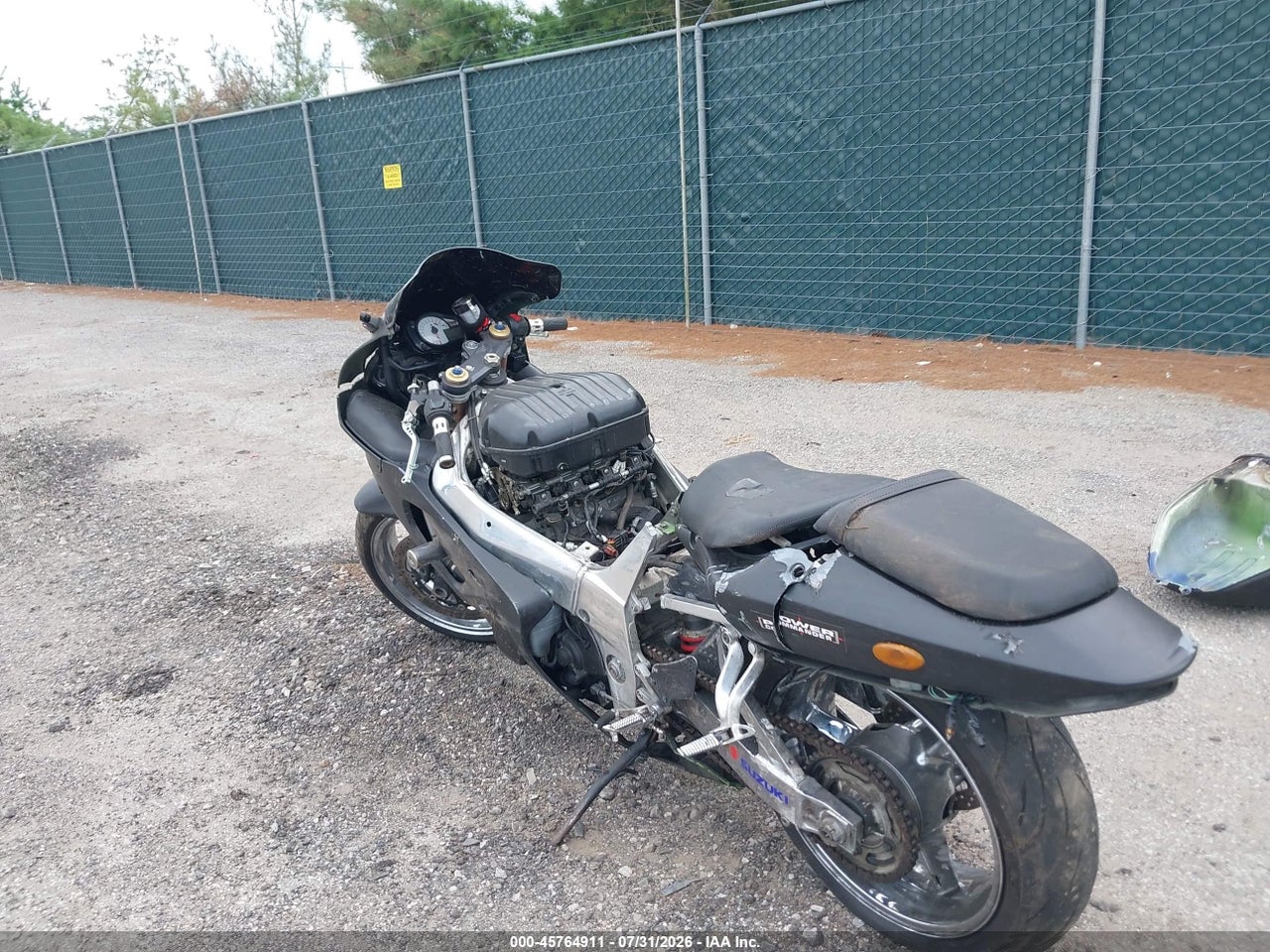 2002 SUZUKI GSX-R1000 · 3/10
