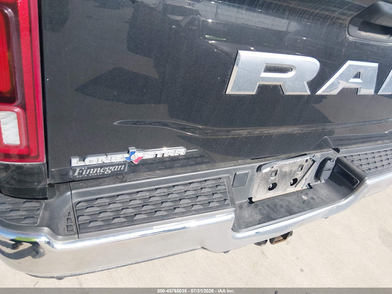 2025 RAM 2500   · 6/11