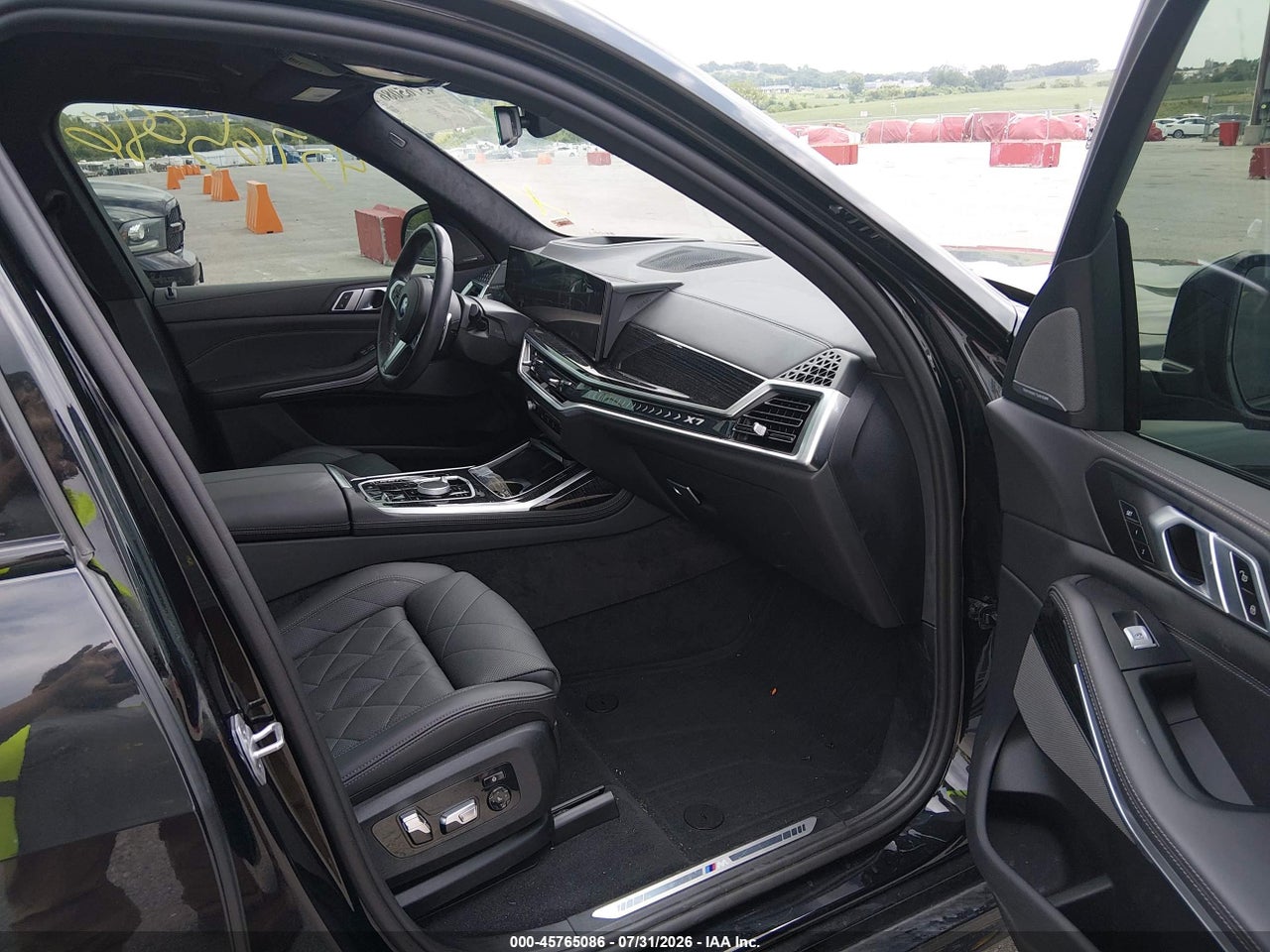 5UX23EM02S9****** · 2025 BMW X7 XDRIVE40I · 5/11