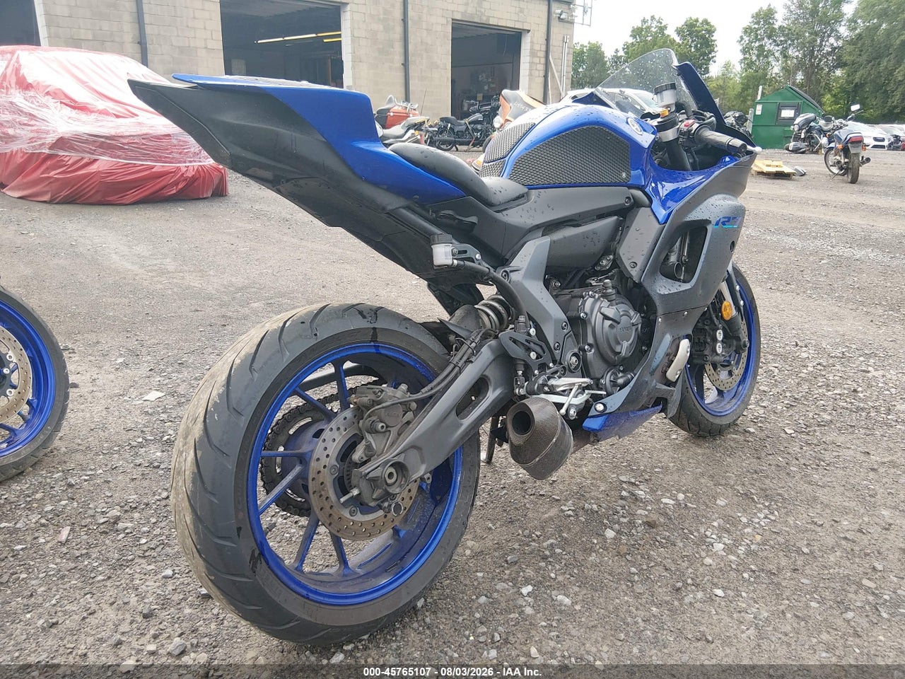 2022 YAMAHA YZFR7 · 4/10