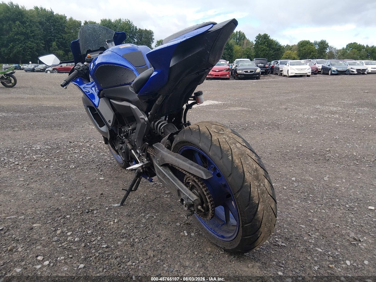 2022 YAMAHA YZFR7 · 3/10