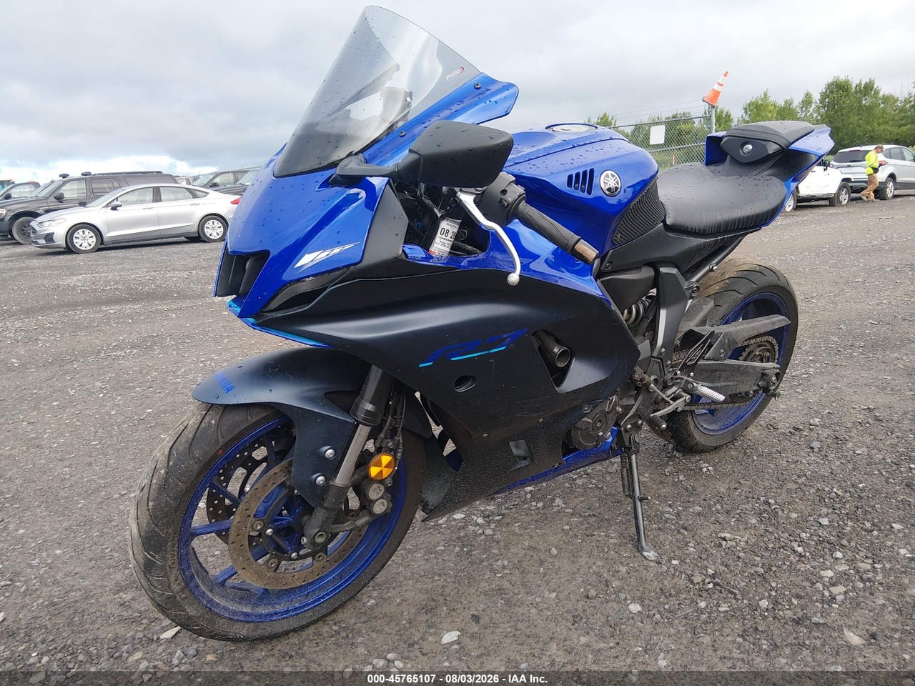 2022 YAMAHA YZFR7 · 2/10