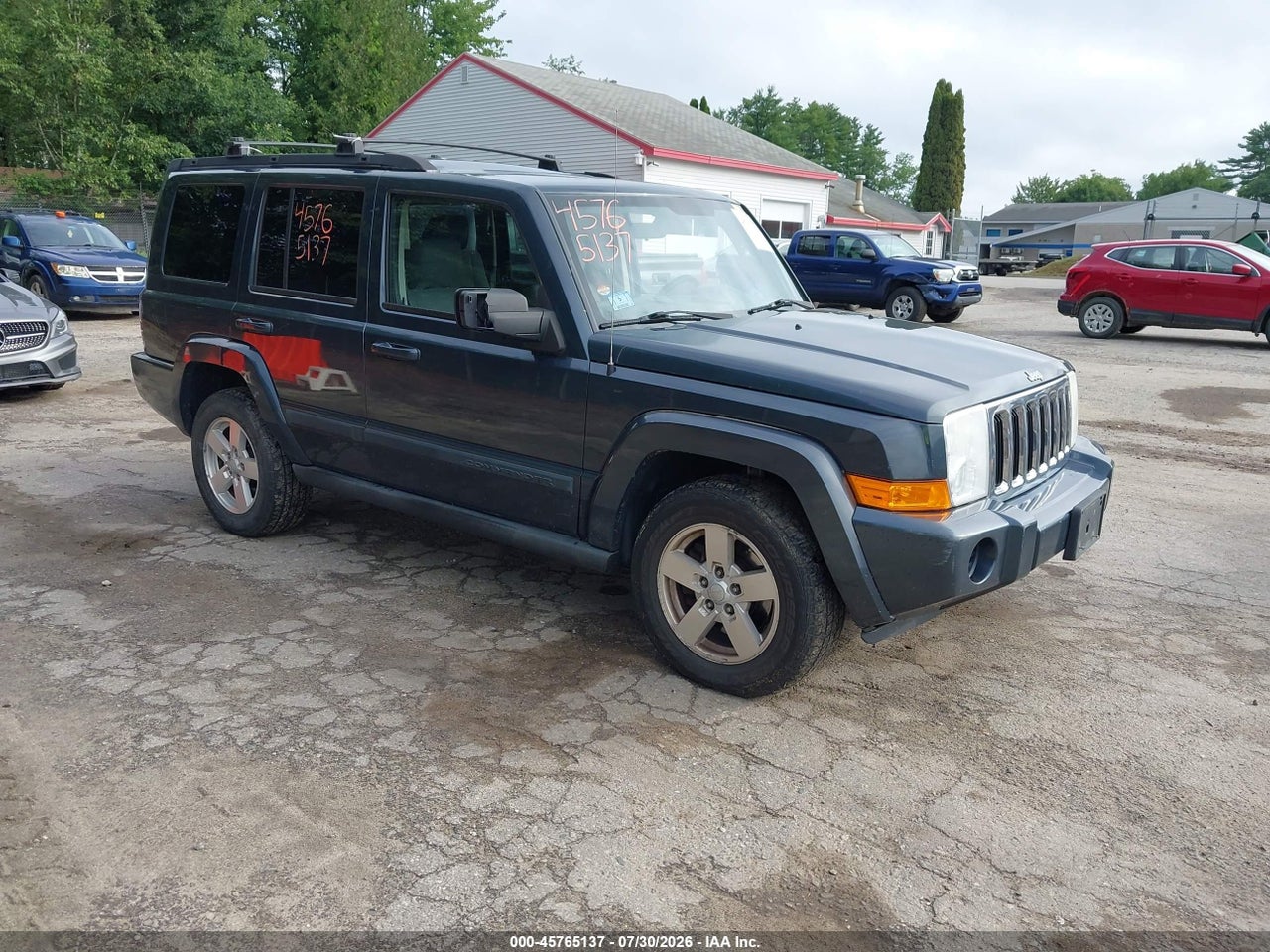 1J8HG48K37C****** · 2007 JEEP COMMANDER SPORT