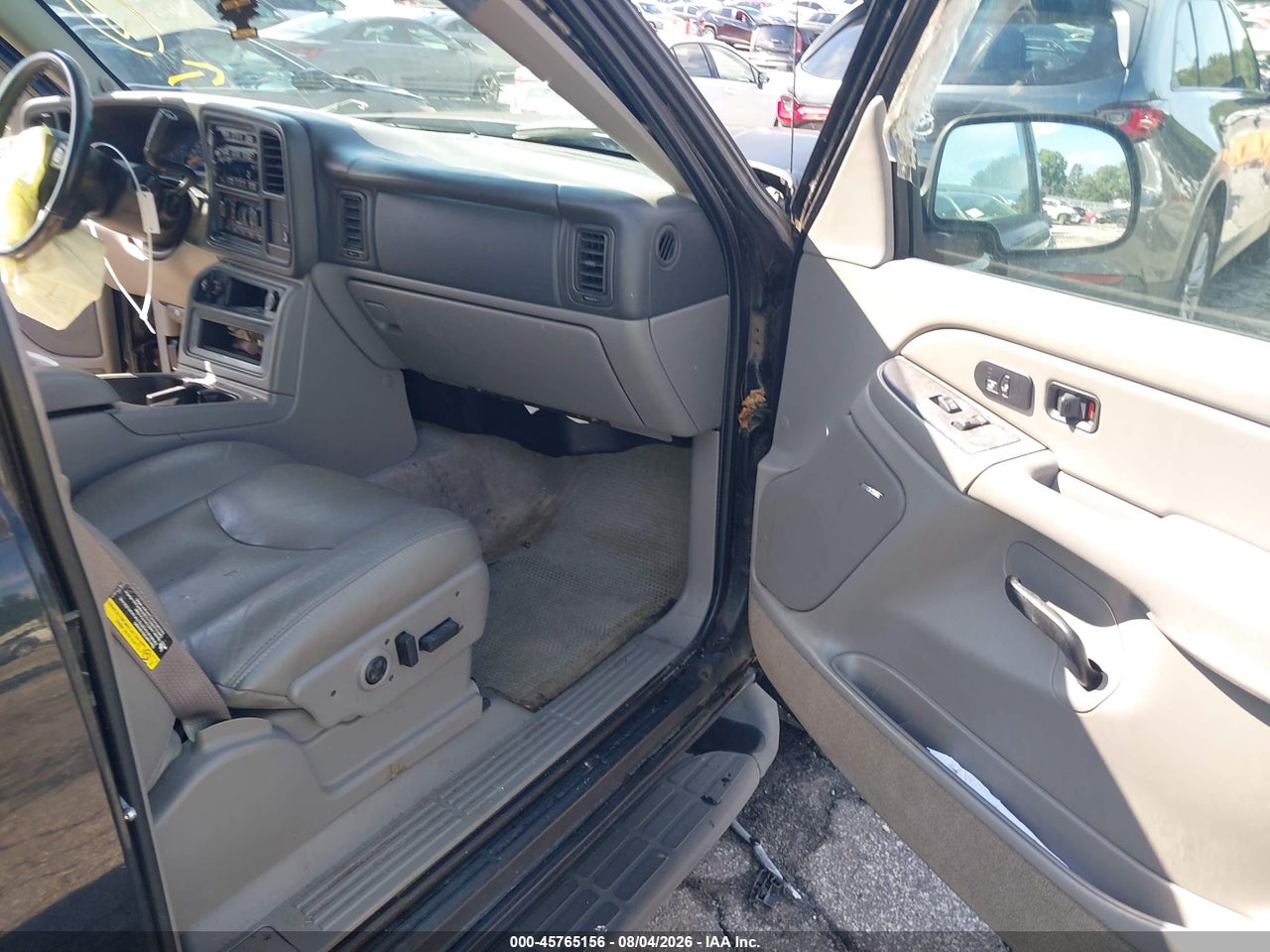 3GKEC16Z95G****** · 2005 GMC YUKON XL 1500 SLT · 5/11