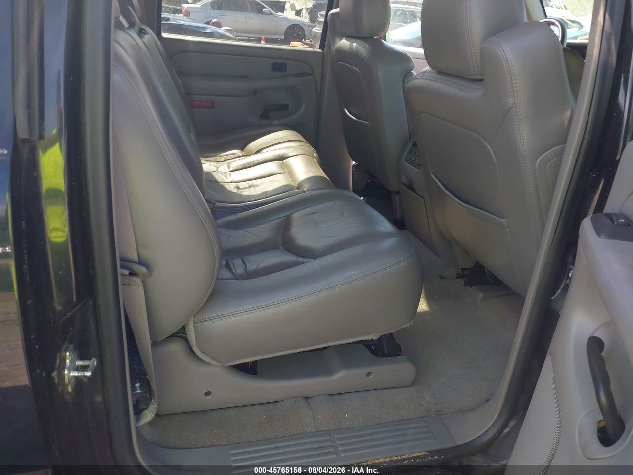 3GKEC16Z95G****** · 2005 GMC YUKON XL 1500 SLT · 8/11