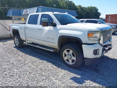 2015 GMC SIERRA 2500HD AVAILABLE WIFI DENALI