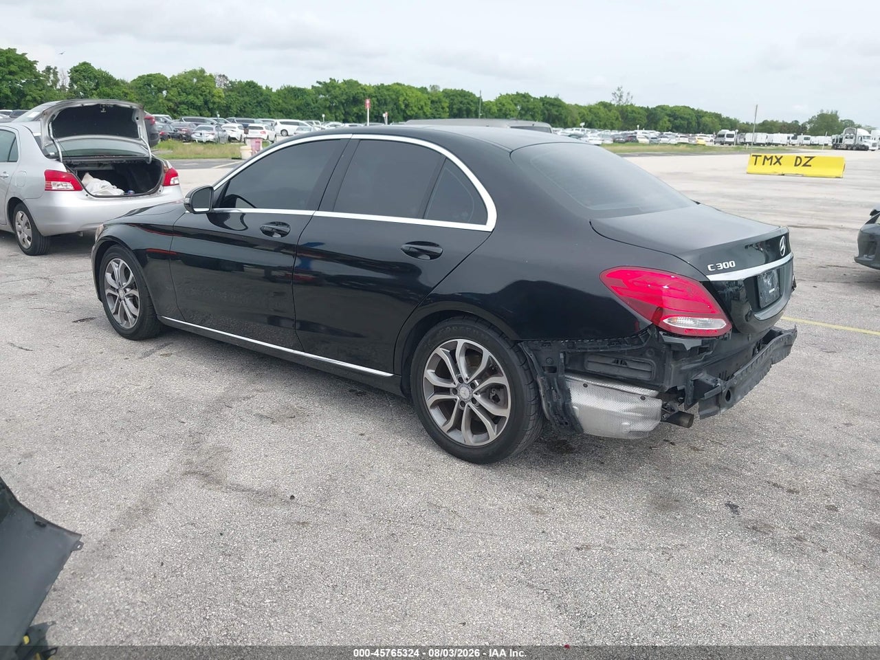 2017 MERCEDES-BENZ C 300 · 3/11