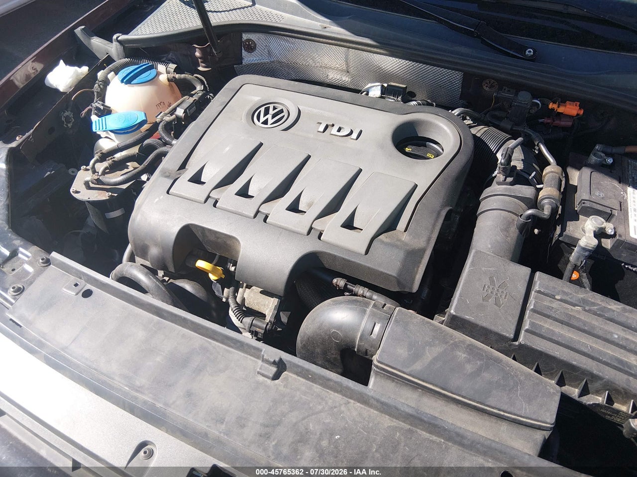 2014 VOLKSWAGEN PASSAT 2.0L TDI SE · 6/11