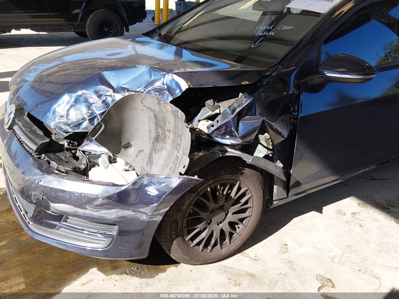 2015 VOLKSWAGEN GOLF TSI S 4-DOOR · 6/11