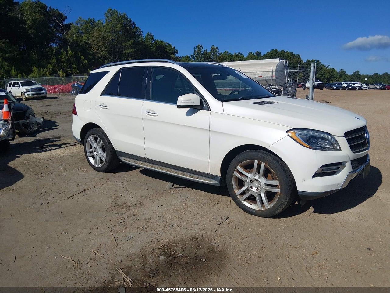 4JGDA5HB7EA****** · 2014 MERCEDES-BENZ ML 350 4MATIC