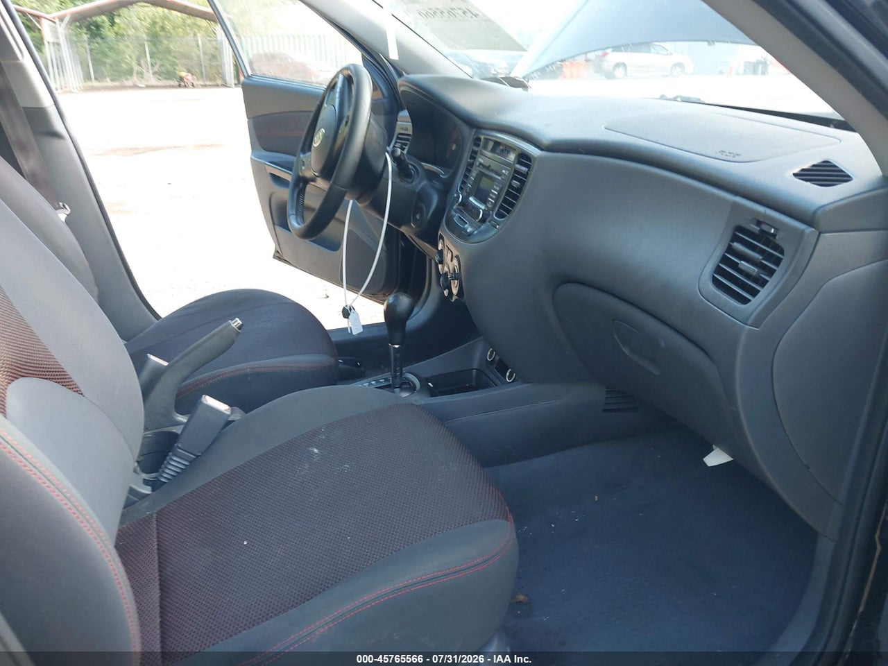 KNADH4A33B6****** · 2011 KIA RIO SX · 5/11