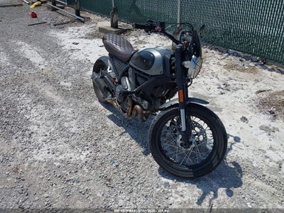 2016 DUCATI SCRAMBLER 800