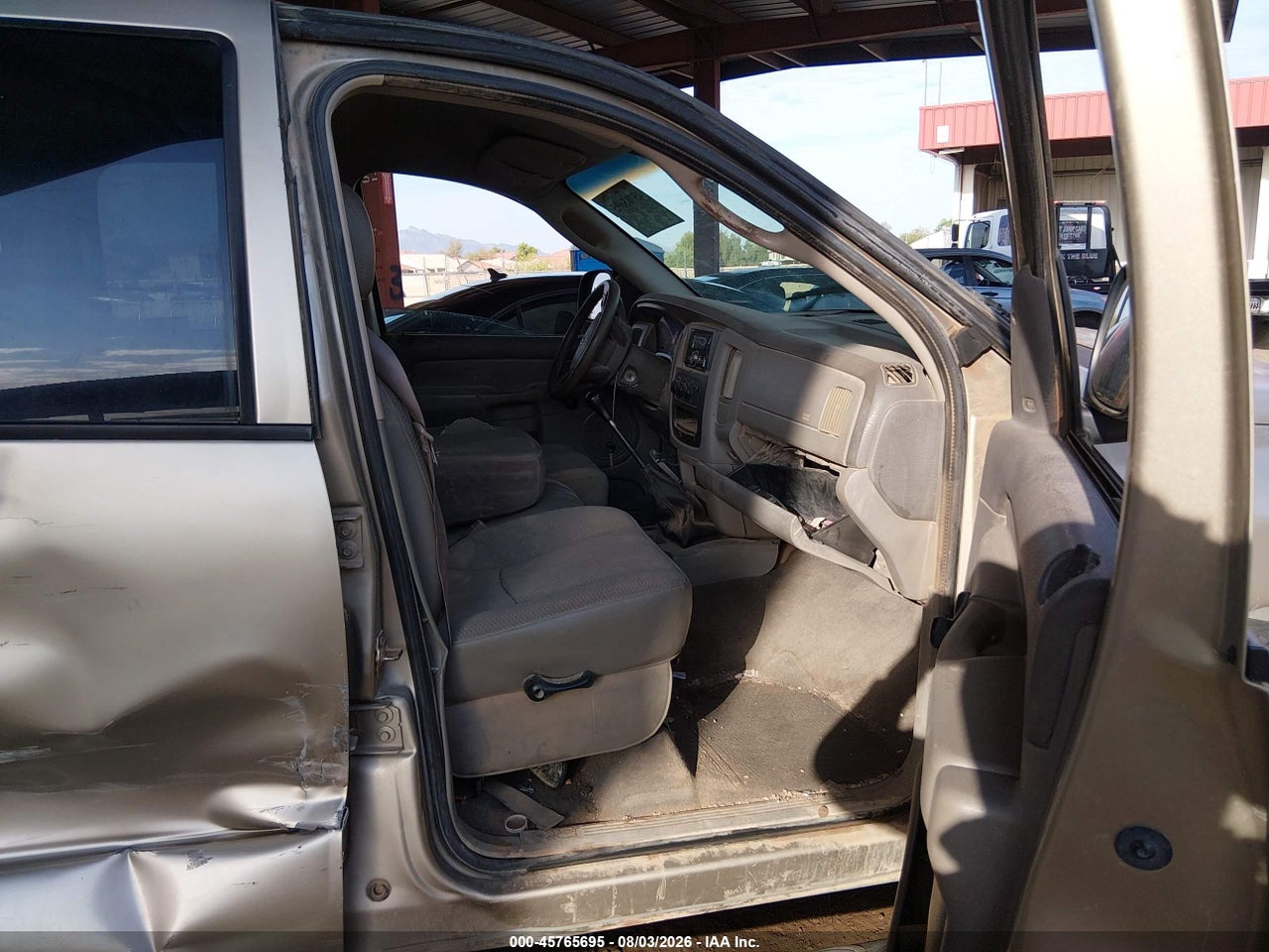 2004 DODGE RAM 1500 ST · 5/11