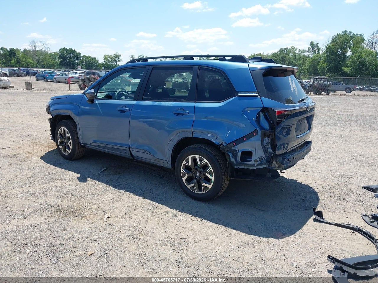 2025 SUBARU FORESTER PREMIUM · 3/11
