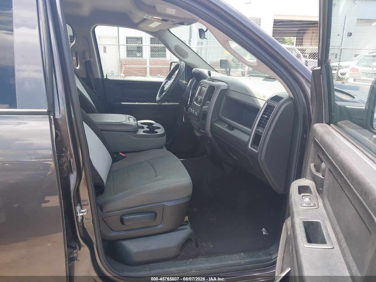 2017 RAM 1500 EXPRESS  4X2 6'4 BOX · 5/11