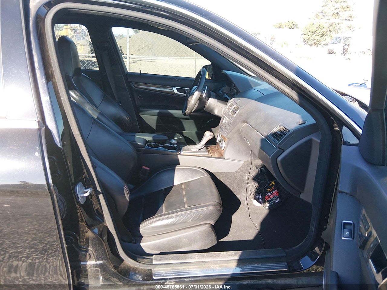 2010 MERCEDES-BENZ C 63 AMG · 5/11