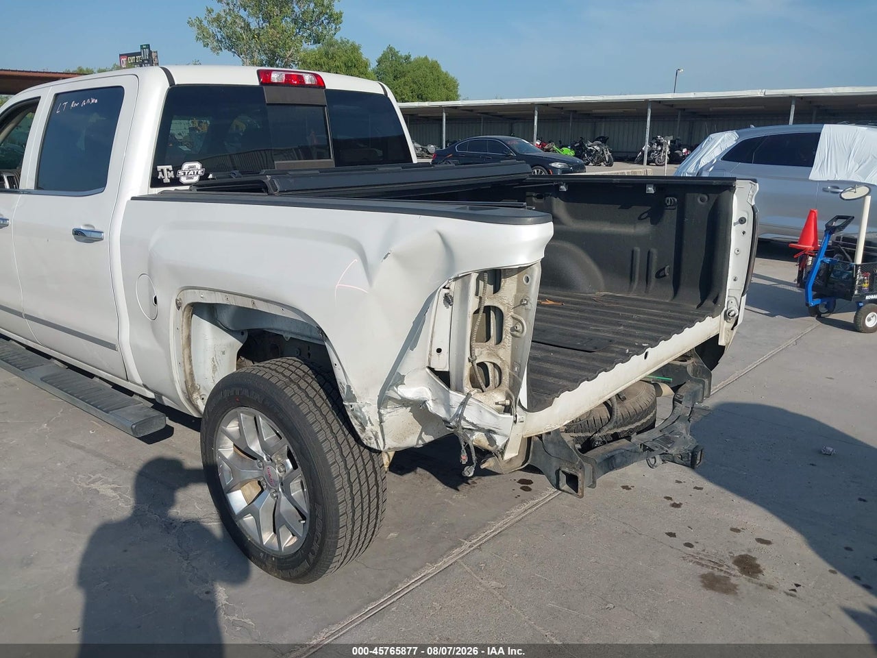 3GTU2NEC6HG****** · 2017 GMC SIERRA 1500 SLT · 6/11