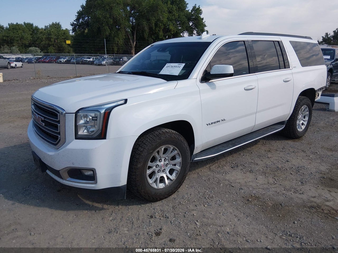 2019 GMC YUKON XL SLT · 2/11