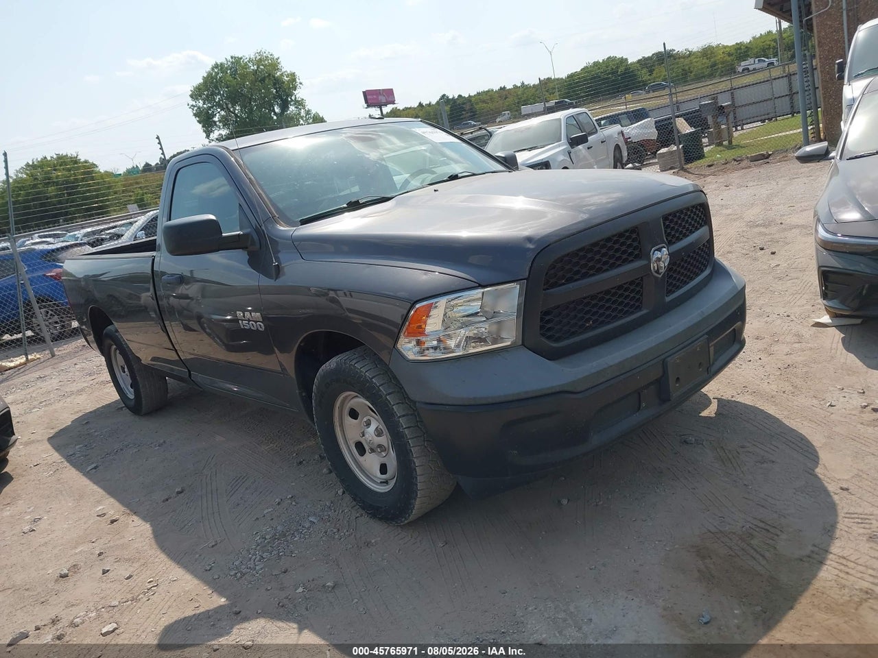 2018 RAM 1500 TRADESMAN  4X2 8' BOX