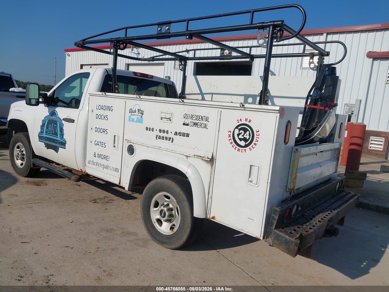 2009 GMC SIERRA 2500HD WORK TRUCK · 3/4