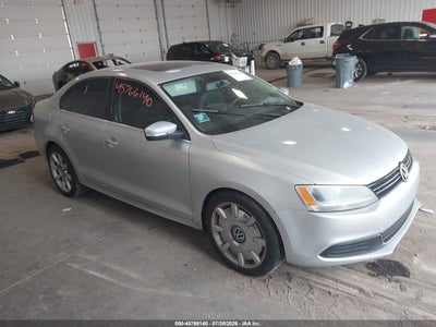 2013 VOLKSWAGEN JETTA 2.0L TDI
