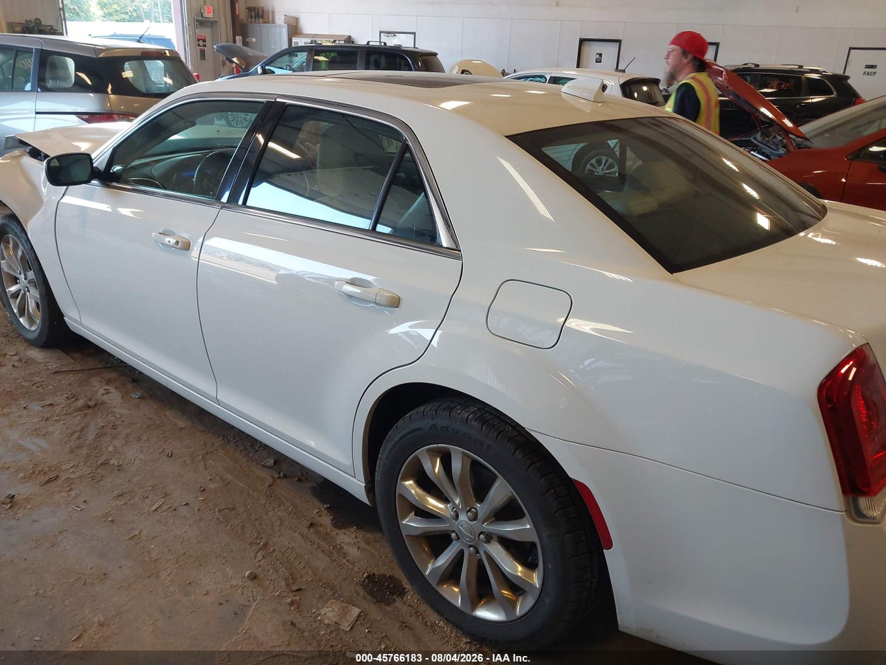 2018 CHRYSLER 300 TOURING L AWD · 3/11