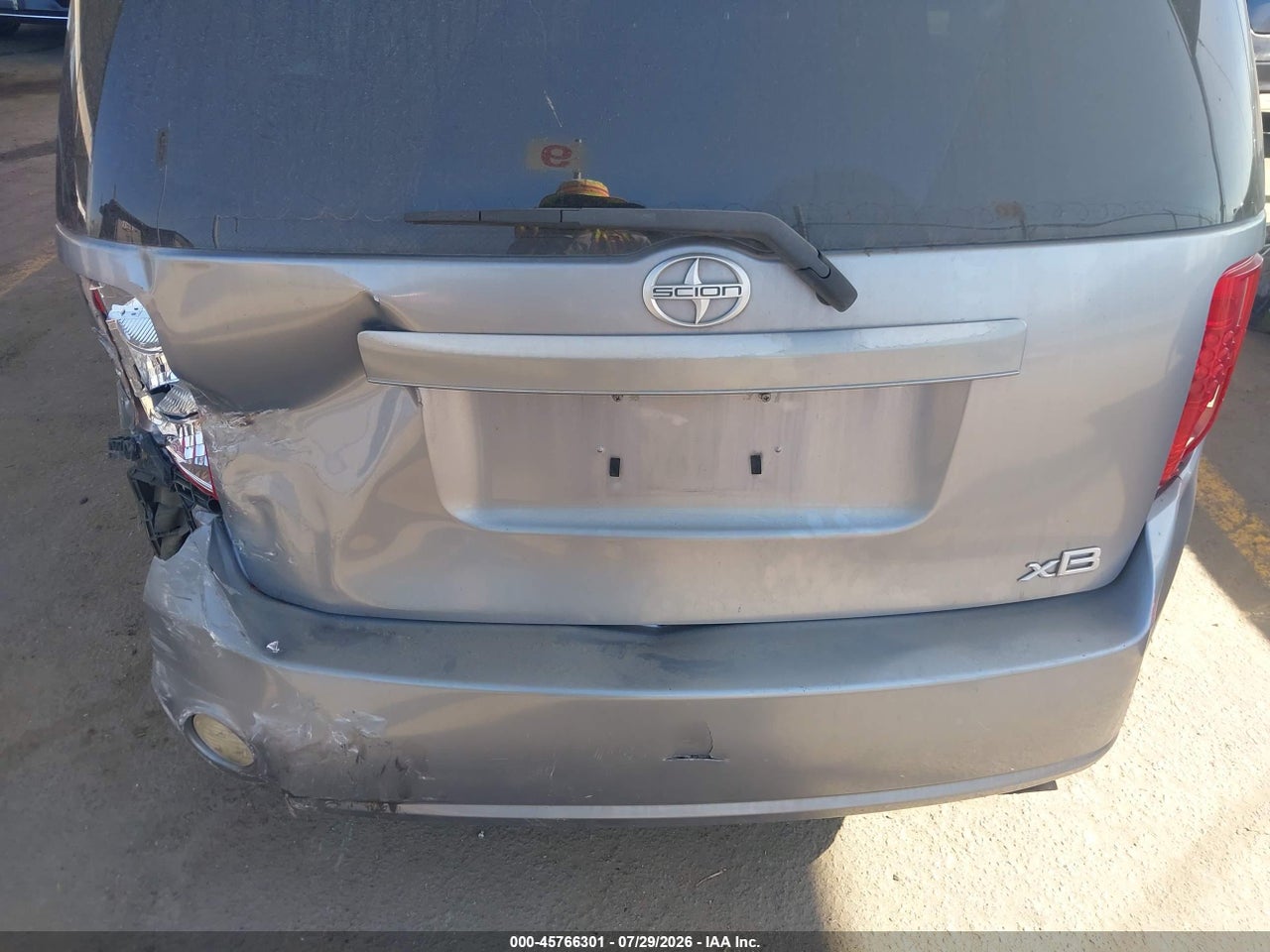 2009 SCION XB · 6/11