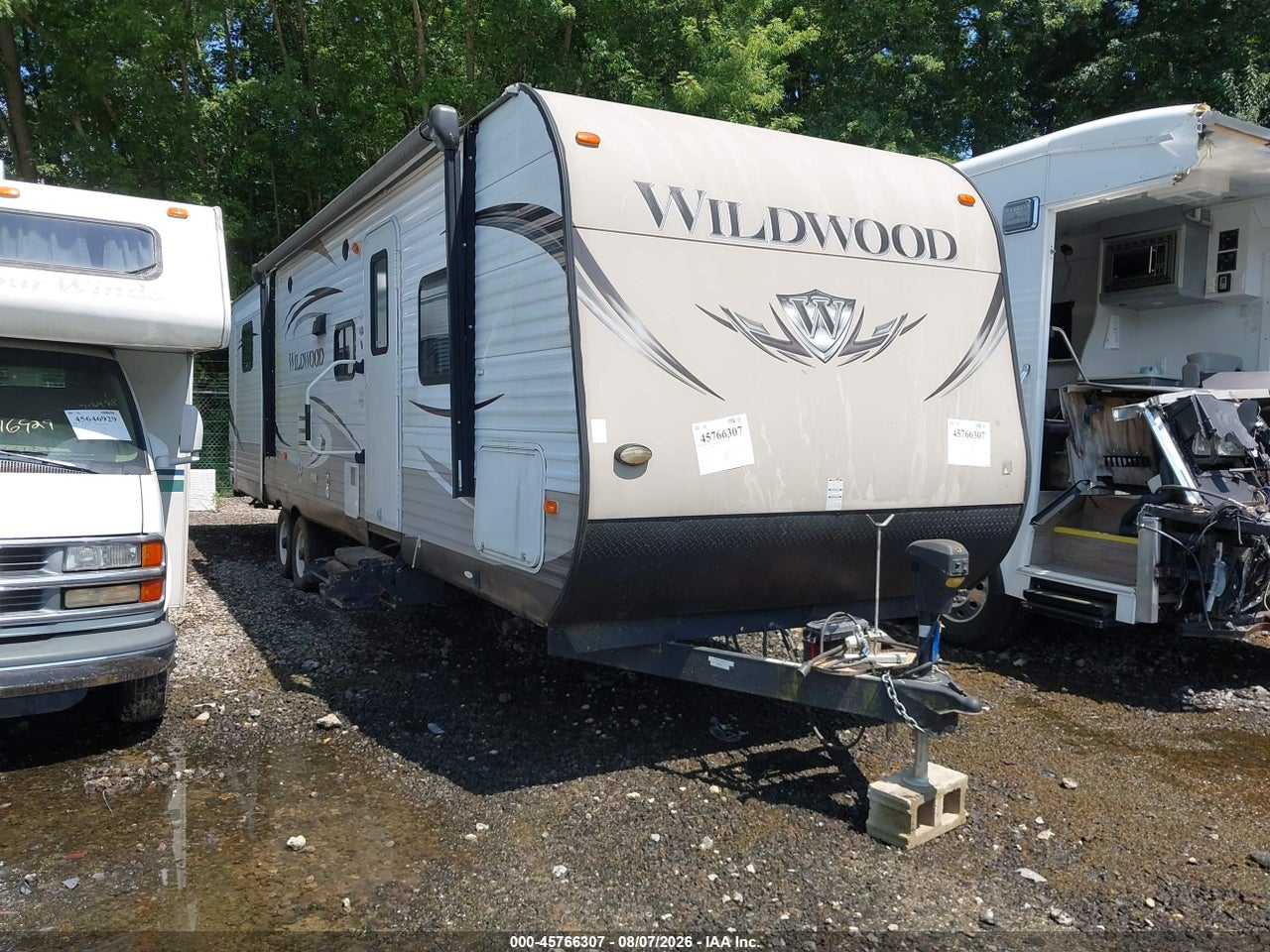 2015 FOREST RIVER WILDWOOD
