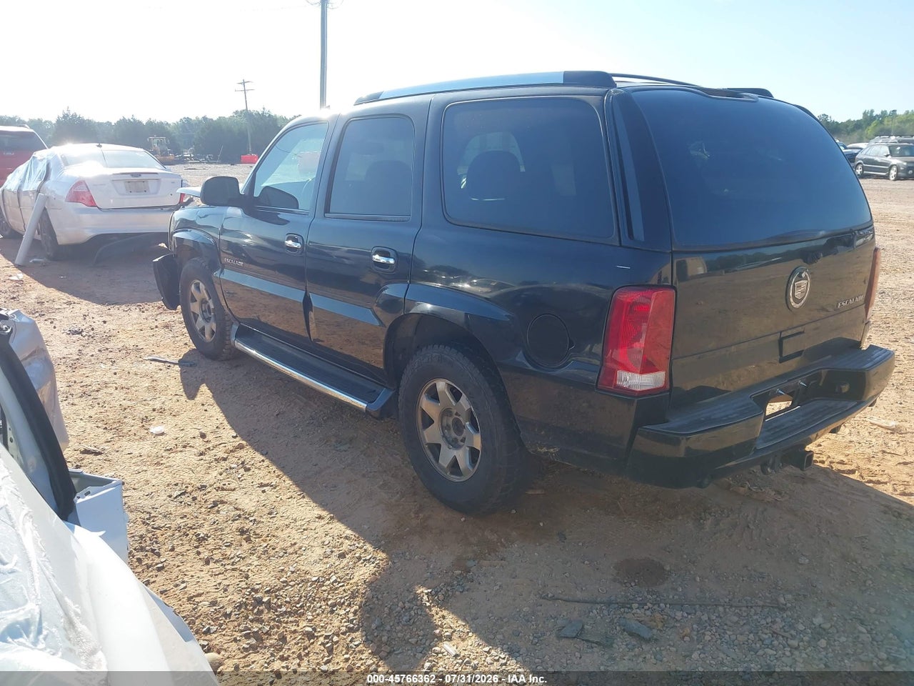 2003 CADILLAC ESCALADE STANDARD · 3/11