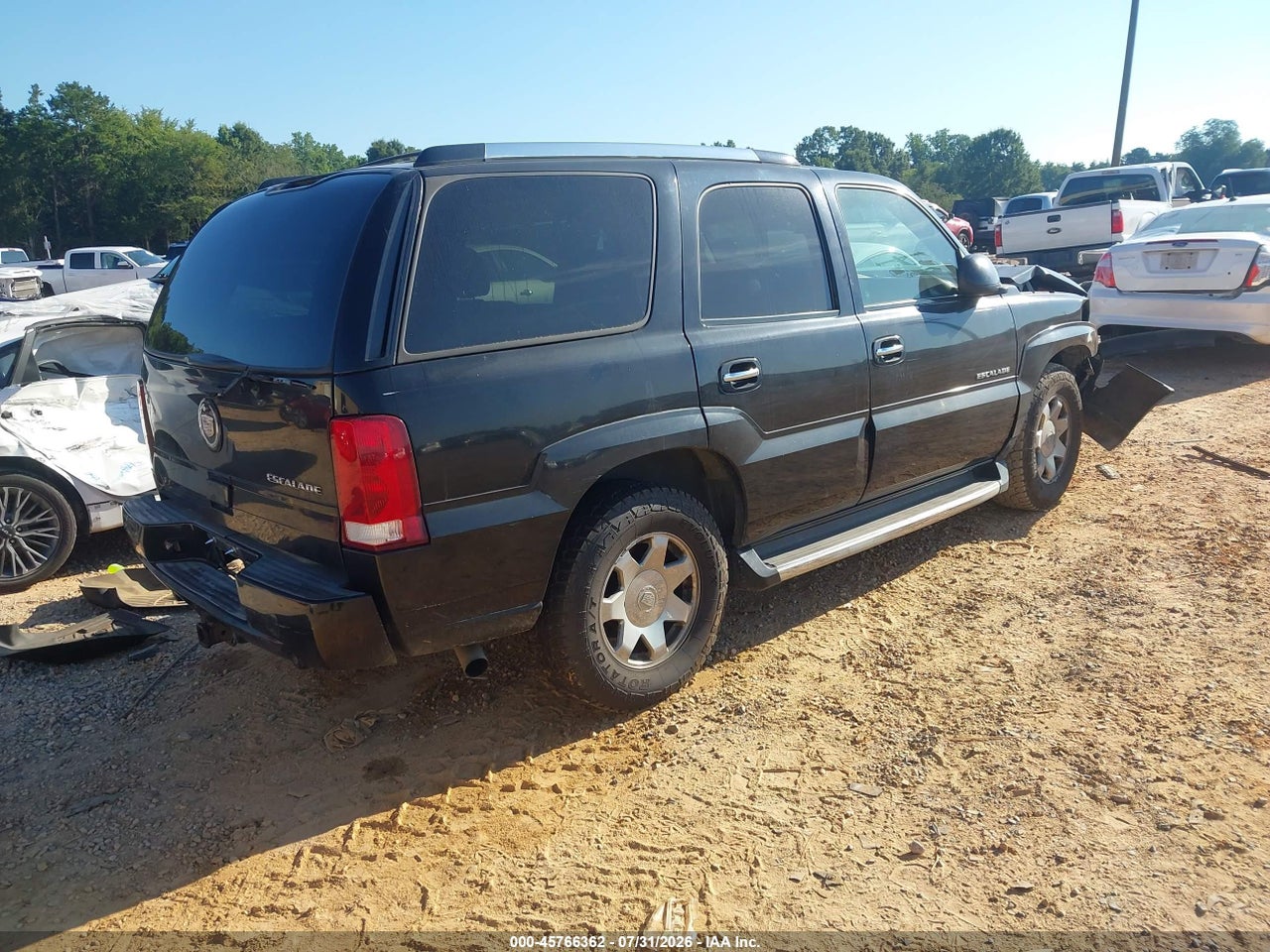 2003 CADILLAC ESCALADE STANDARD · 4/11