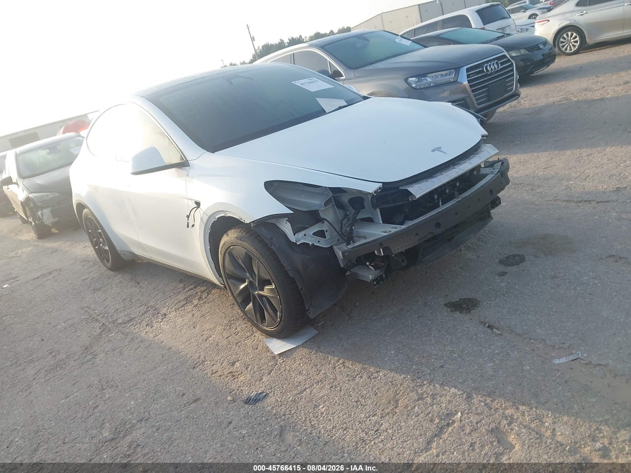 7SAYGDED6SA****** · 2025 TESLA MODEL Y LONG RANGE DUAL MOTOR REAR-WHEEL DRIVE