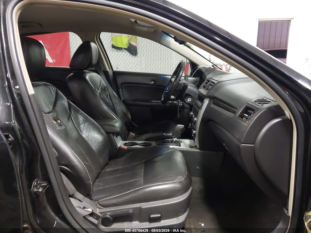 2010 MERCURY MILAN PREMIER · 5/11