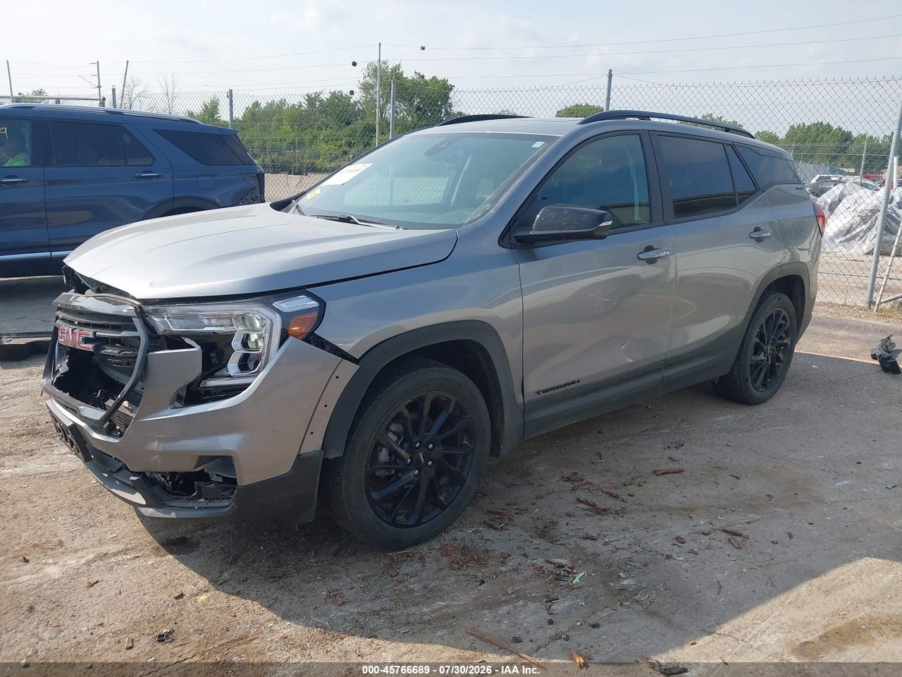 2024 GMC TERRAIN AWD SLE · 2/11