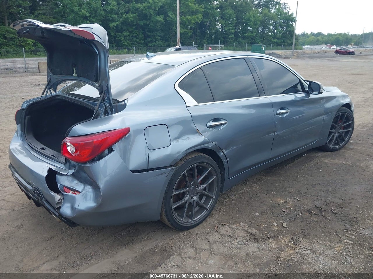 2015 INFINITI Q50 PREMIUM · 4/11