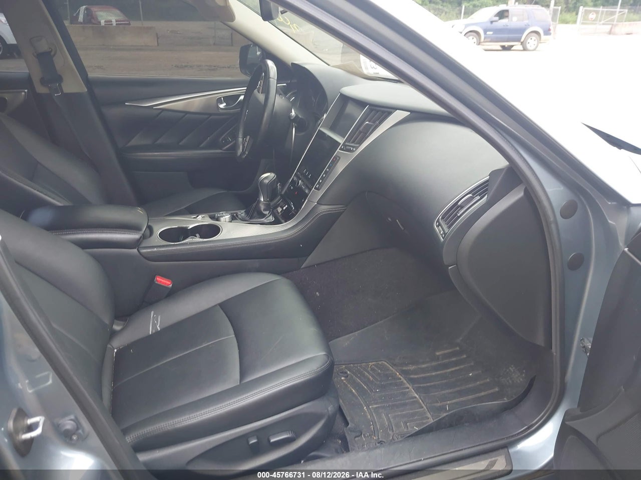 2015 INFINITI Q50 PREMIUM · 5/11