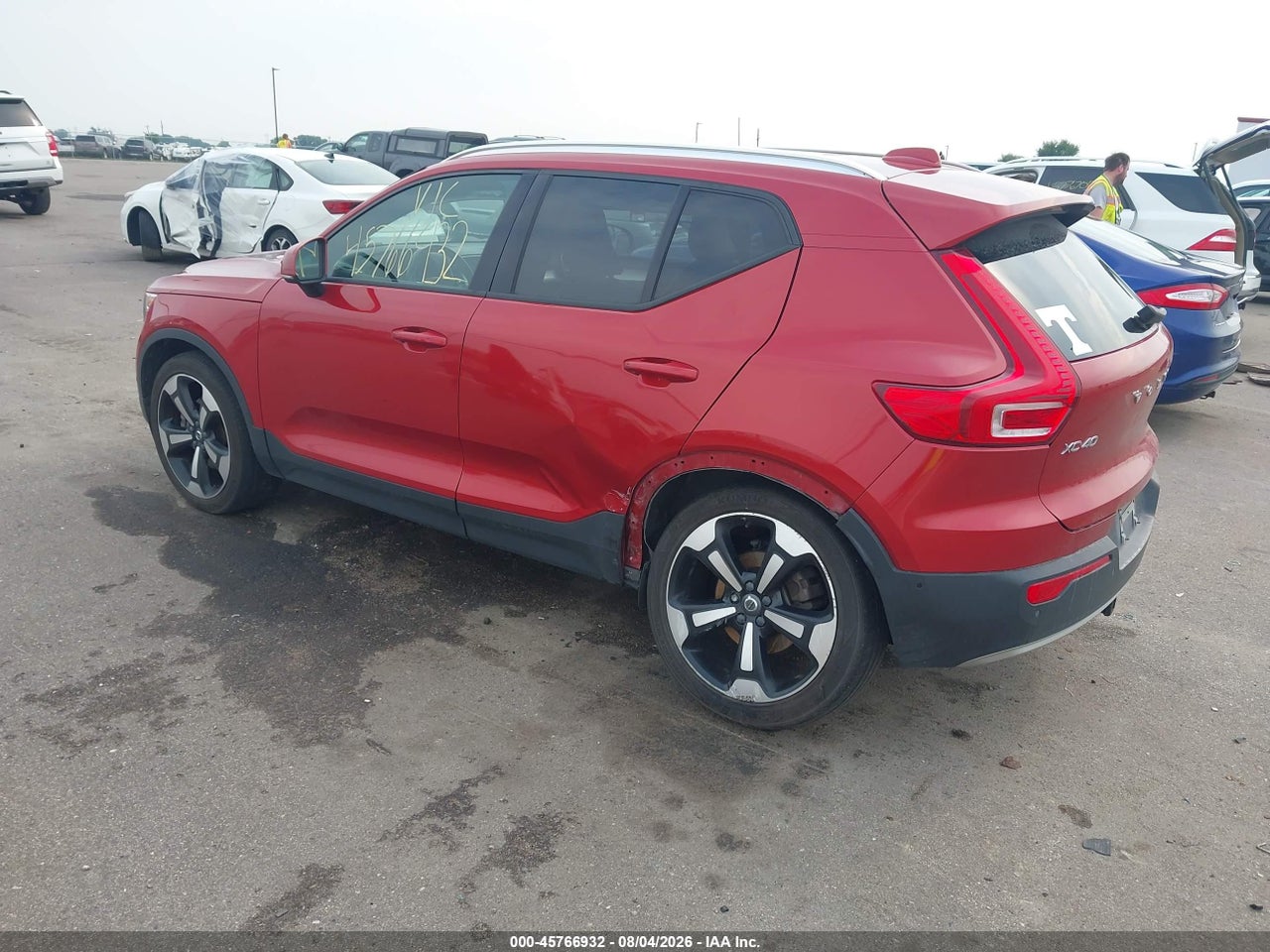 2019 VOLVO XC40 T5 MOMENTUM · 3/11