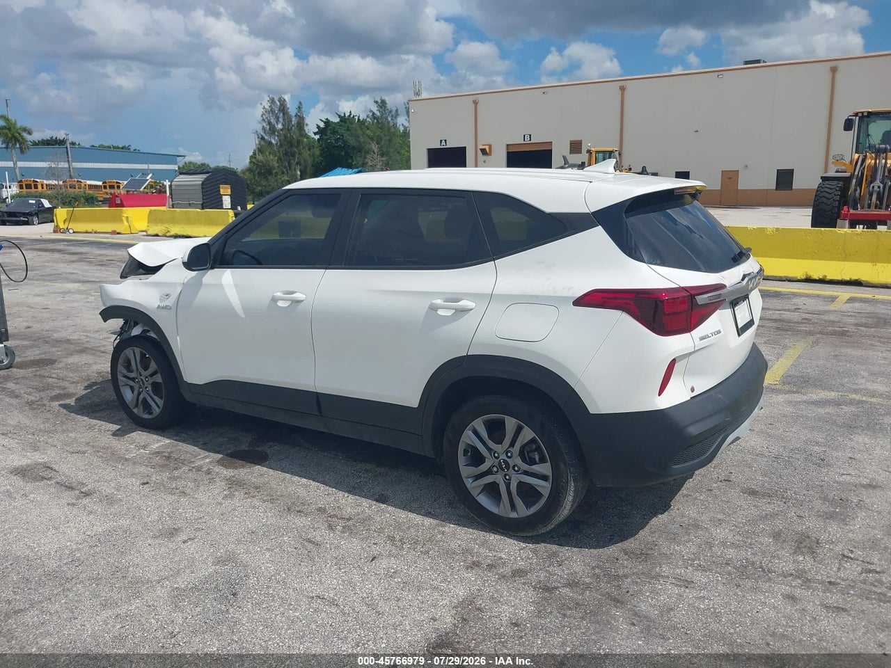KNDEPCAA0P7****** · 2023 KIA SELTOS LX · 3/11